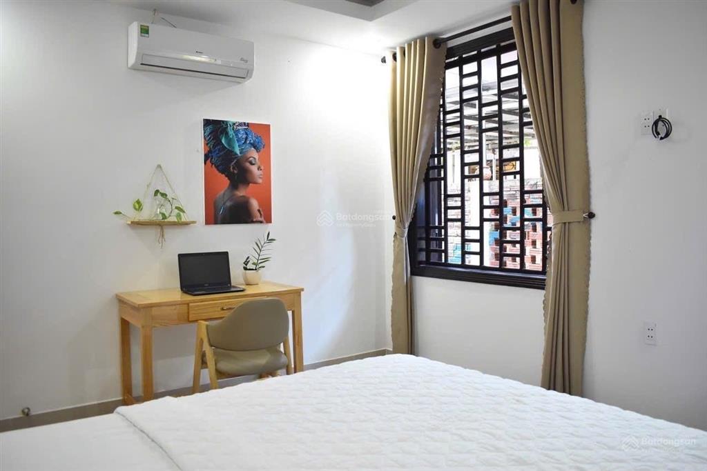 Bán homestay chế lan viên, giá ưu đãi 37 triệu / m2, 210m2, 6pn, 6wc