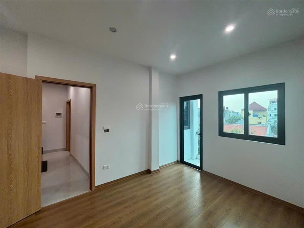 Chính chủ bán nhà 4 tầng mặt tiền 4m trần trọng liêu, thường tín