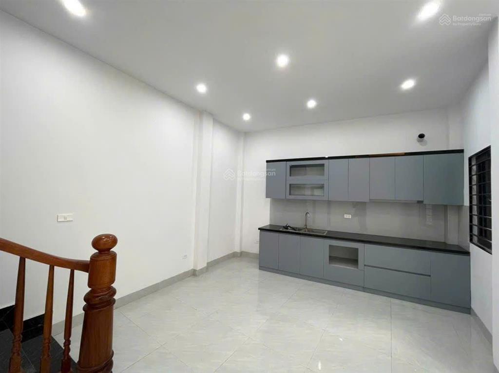 Chính chủ bán nhà 4 tầng mặt tiền 4m trần trọng liêu, thường tín