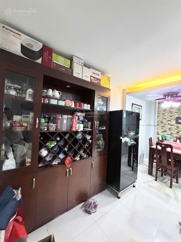 Nhà 3 tầng + 1 lửng cần bán, ngay gần lê trọng tấn, thông qua tân kỳ tân quý  70m2  nhỉnh 9 tỷ.