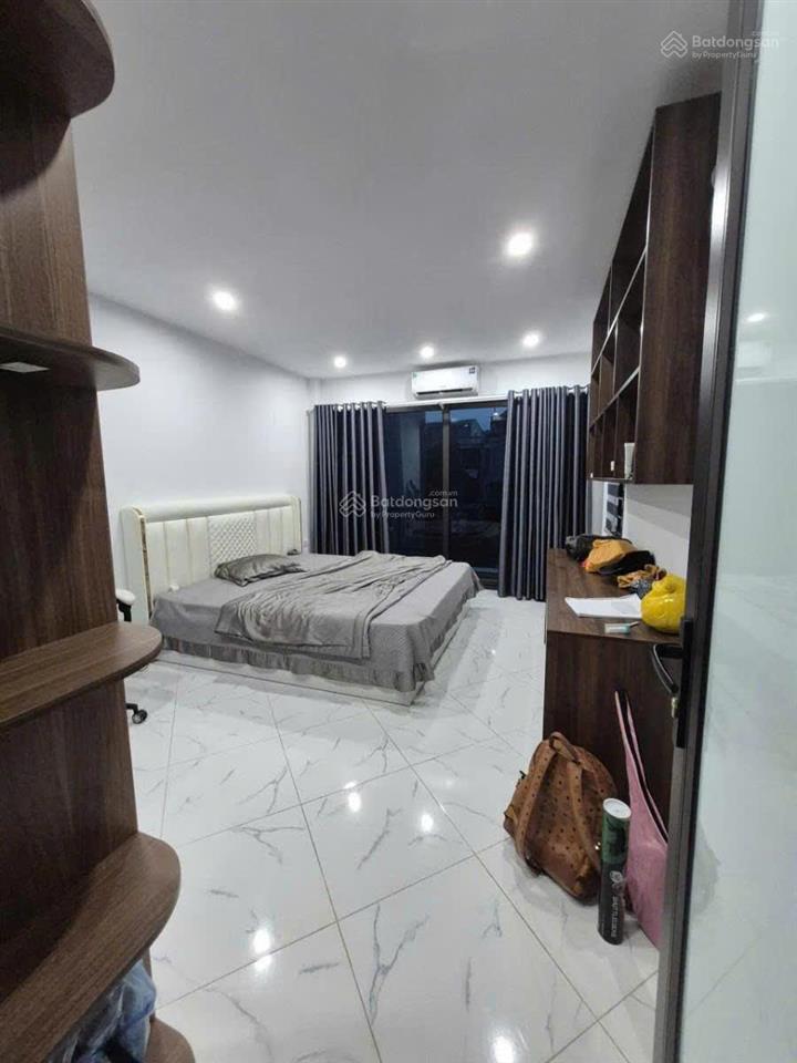 Chính chủ bán nhà doãn kế thiện, phạm văn đồng, ô tô đỗ cổng, ở + kinh doanh, dt 40m2x5t, 8 tỷ