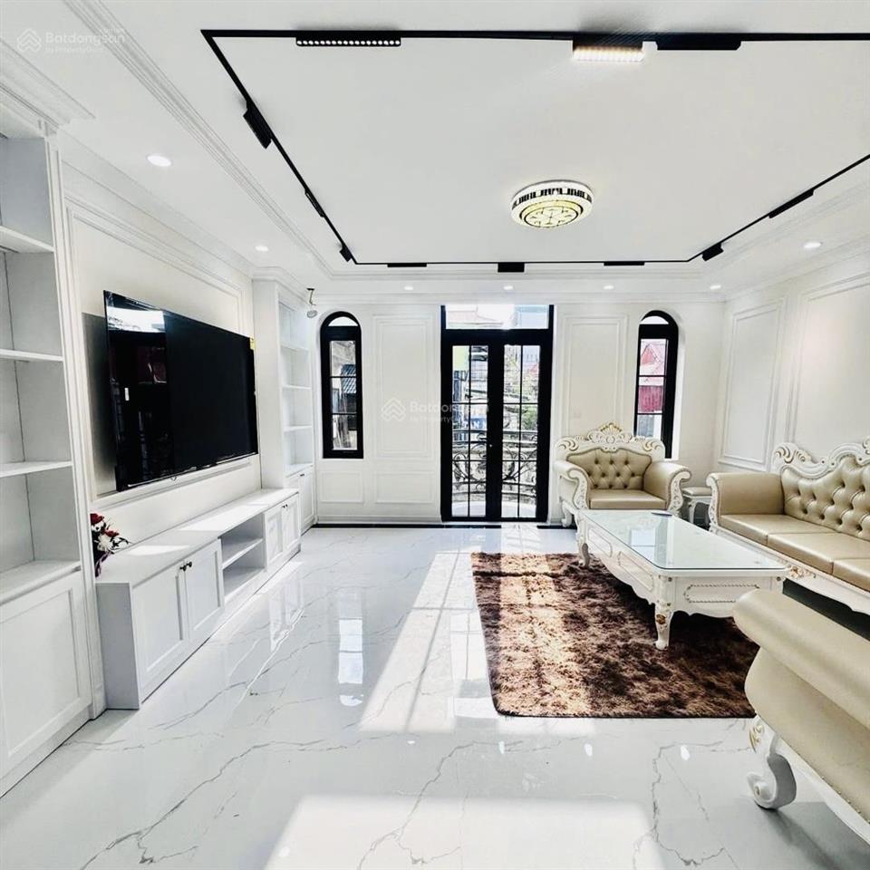 Giảm sâu, bán nhà tô vĩnh diện, thanh xuân, 60 m², 6 tầng, thang máy, ô tô vào nhà, 25,8 tỷ.