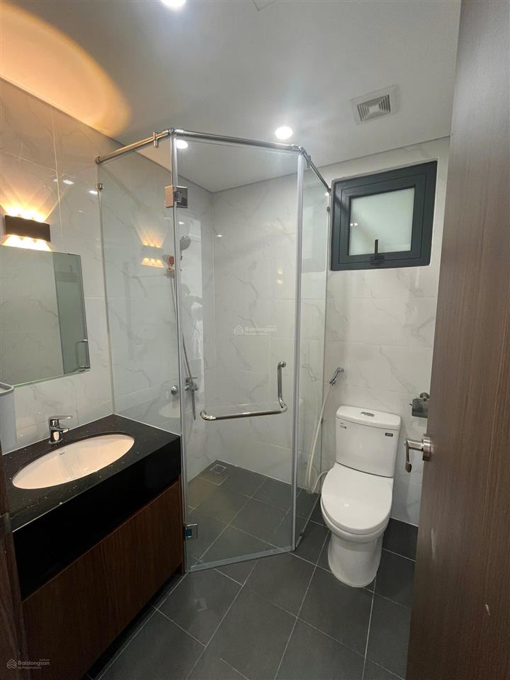 Chính chủ bán căn hộ  71m2  2 pn khu đô thị fpt