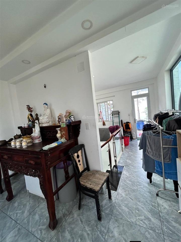 Nhà 5 tầng đại lộ võ văn kiệt bình tân  đầy đủ tiện ích  thuận tiện sang quận 5, 8, 1, cần giuộc