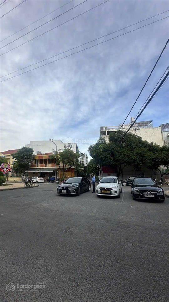 Khu vip đồng bộ  ngang bề thế hơn 5m  ô tô vào nhà  thiết kế đẹp