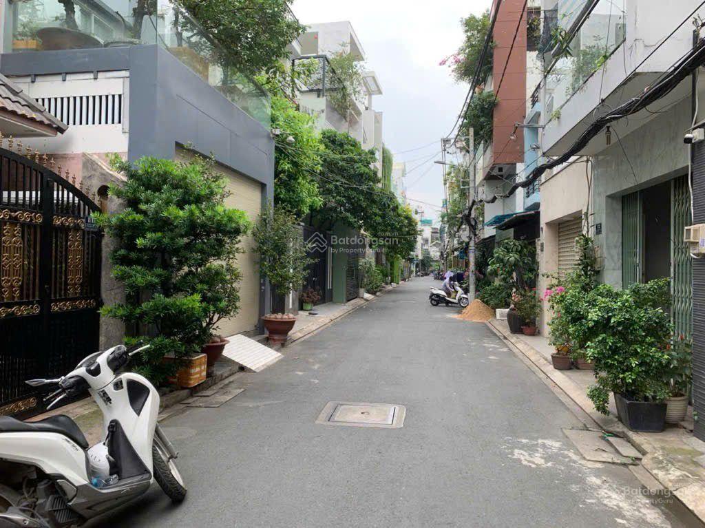Khu vip đồng bộ  ngang bề thế hơn 5m  ô tô vào nhà  thiết kế đẹp