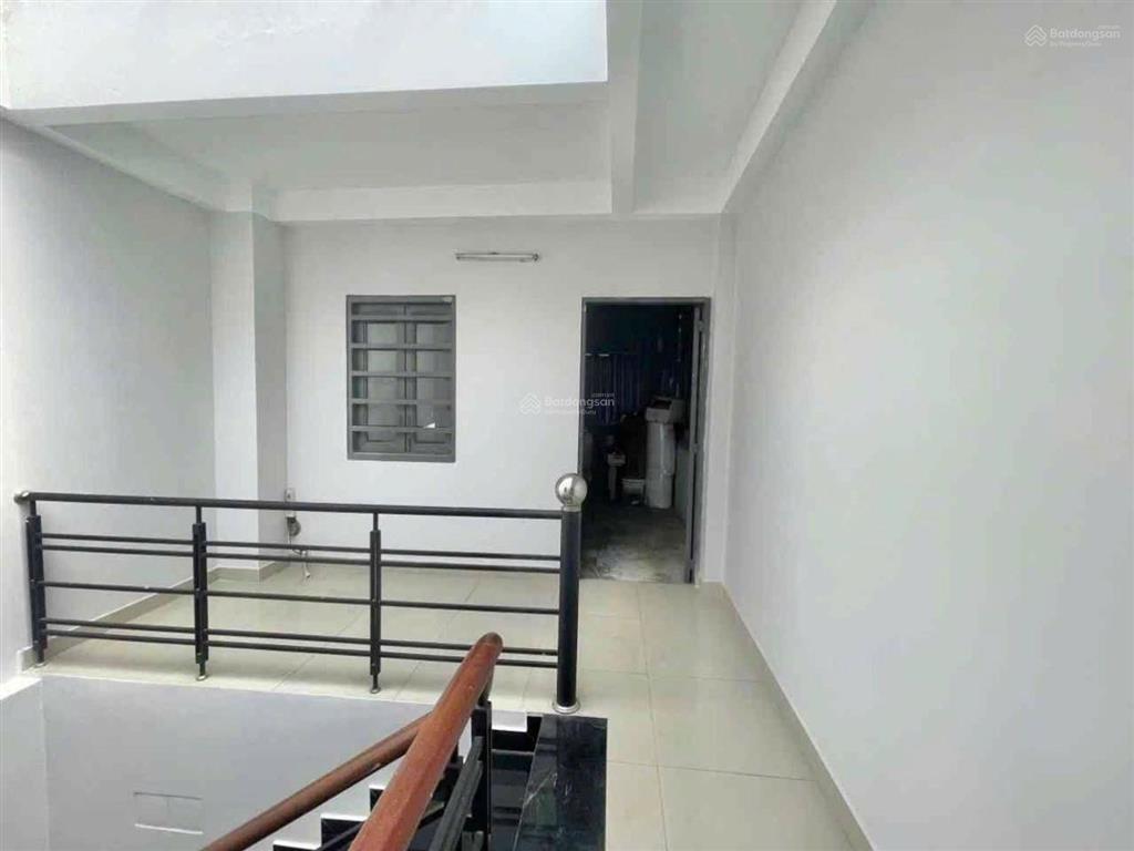 Bán nhà hẻm xe hơi gần aeon tân phú 64m2 3 tầng btct hoàn công nhỉnh 5 tỷ