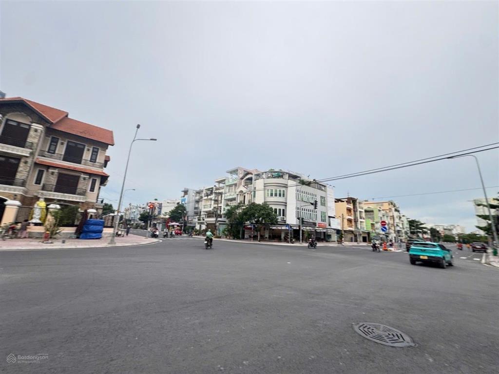 Mặt phố sầm uất ngay lê cơ đường số 1 kdc nam hùng vương  nhà 3 tầng 80m2 chỉ hơn 10 tỷ