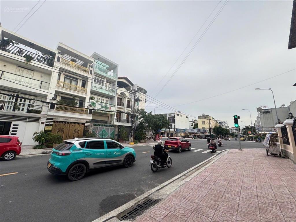 Mặt phố sầm uất ngay lê cơ đường số 1 kdc nam hùng vương  nhà 3 tầng 80m2 chỉ hơn 10 tỷ