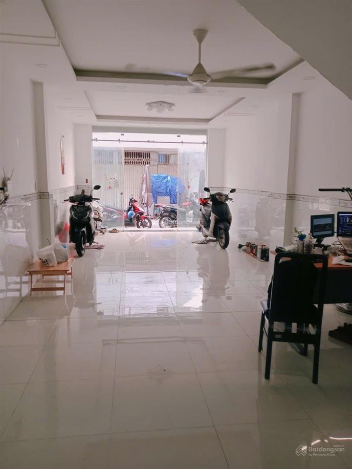 Bán nhà hẻm xe hơi chợ trần văn quang, tân bình  3 tầng 5pn ở ngay
