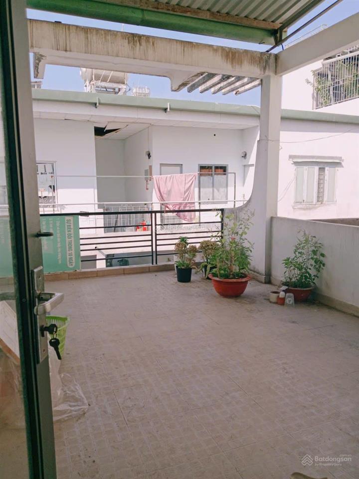 Bán nhà hẻm xe hơi chợ trần văn quang, tân bình  3 tầng 5pn ở ngay