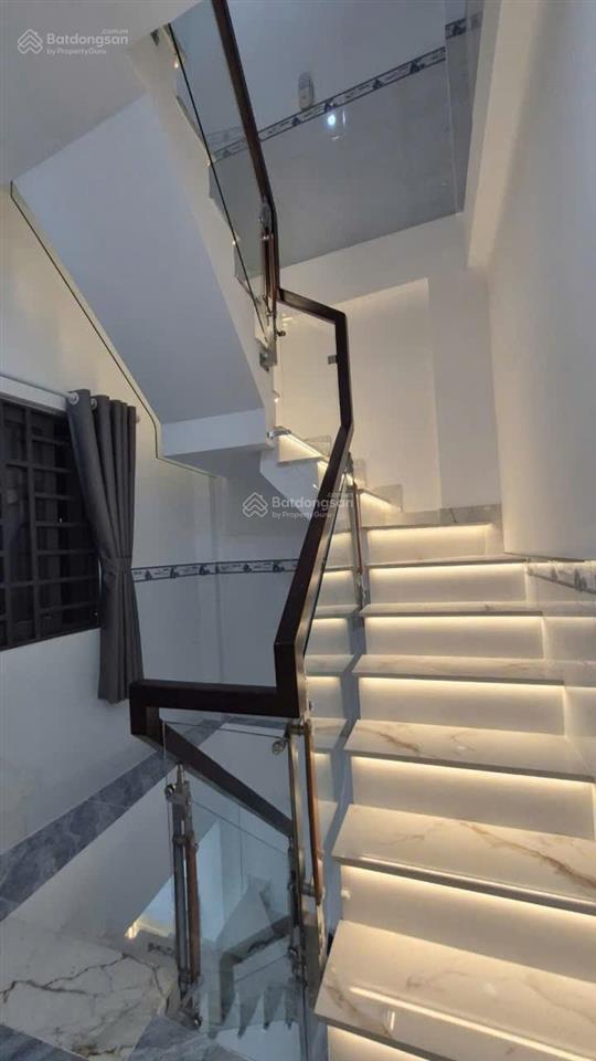 Nhà bán đường hưng phú, quận 8, 3 tầng, full nội thất , nhỉnh 4 tỷ
