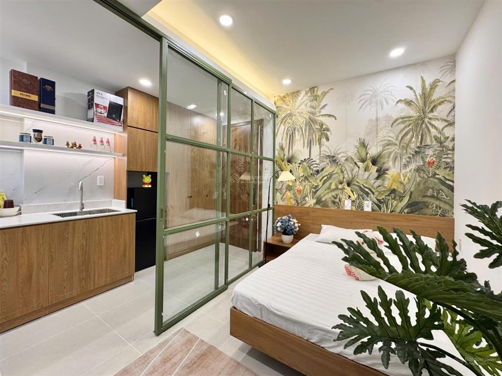 Cho thuê căn 1pn tách bếp có thang máy full nội thất, nhà mới 100% hẻm 606 ngay cầu vượt 3/2 q10