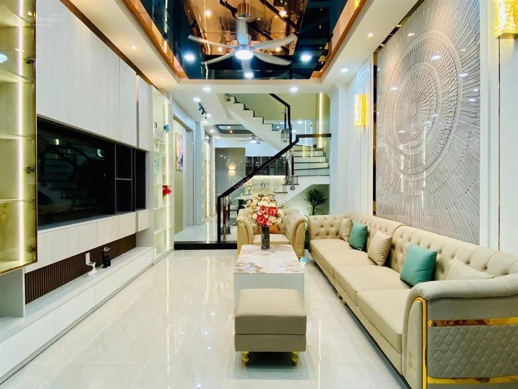 Nhà hẻm xe hơi siêu rẻ tại gò dầu, tân quý tân phú. giá 3,54 tỷ. dt 65m2. 4pn 4wc. sổ hồng riêng