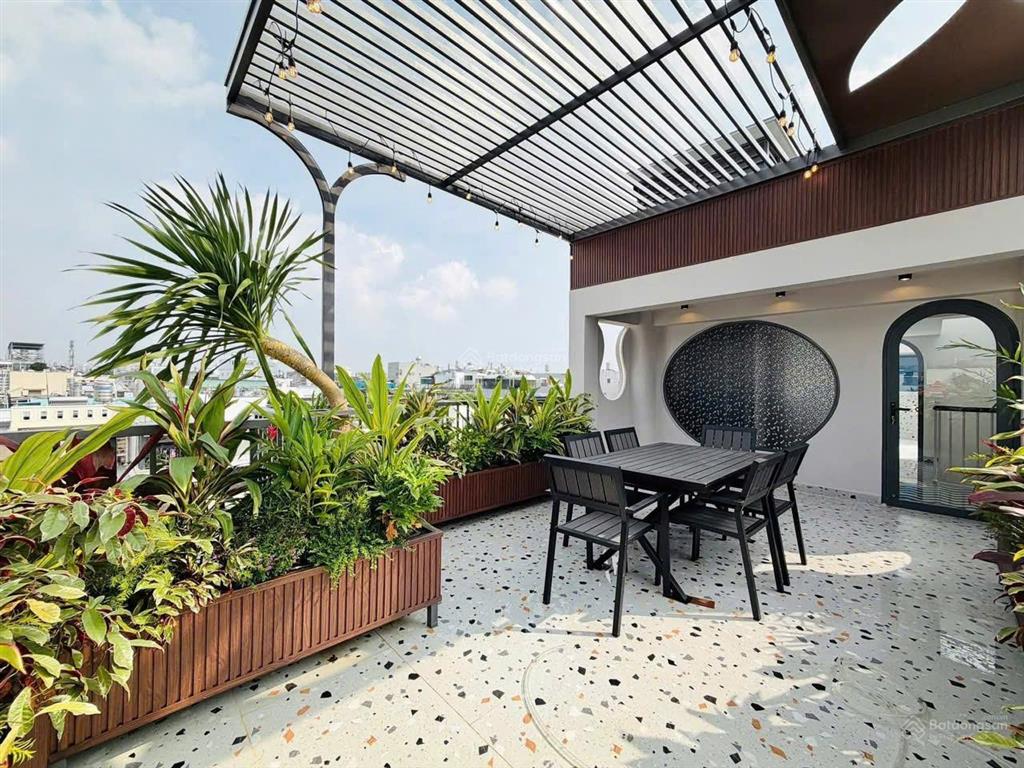 Nhà có thang máy giá siêu ngộp tại nguyễn tư giản p.14 gò vấp. giá3,62 tỷ. 4pn 5wc.. sổ hồng riêng