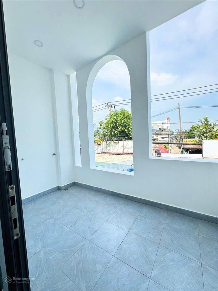 Nhà mặt tiền cần bán gấp tại bình tân,tỉnh lộ 10. giá 5,63 tỷ. dt101m2. 4tầng. 4pn. sổ hồng riêng