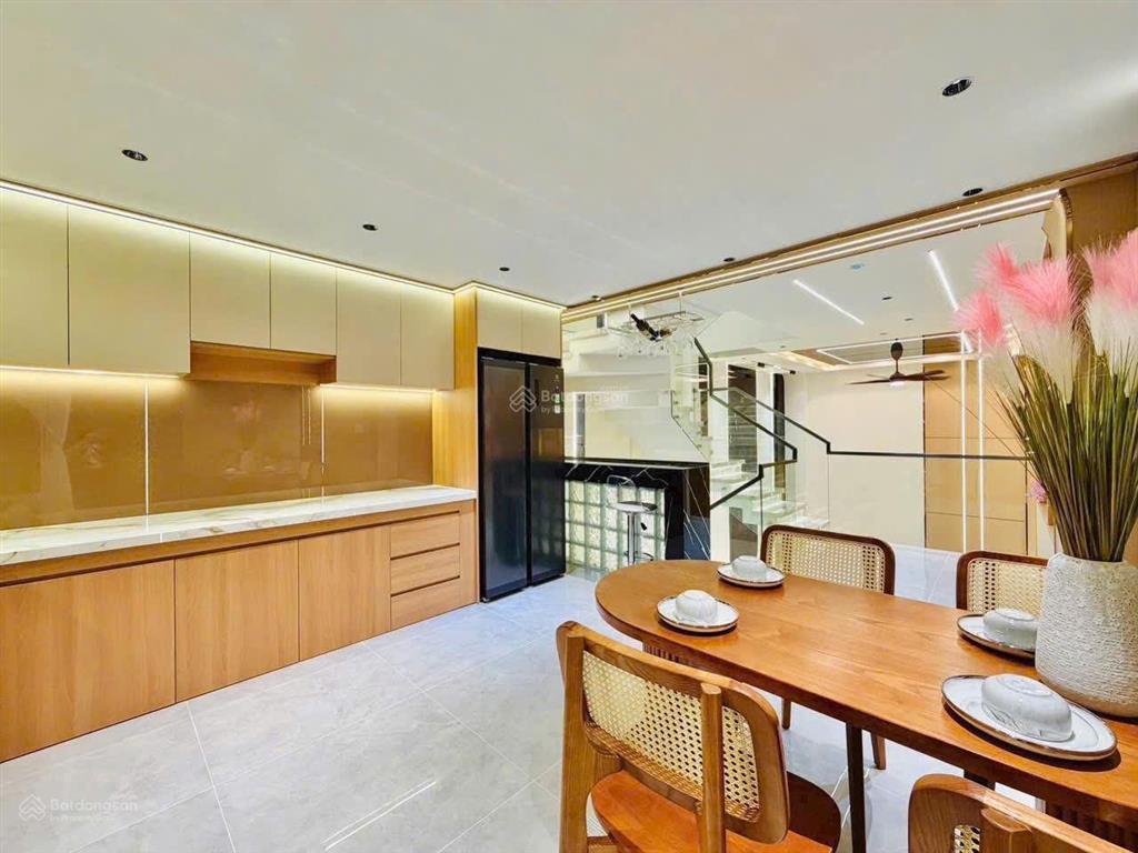 Nhà giá ngộp cần bán gấp hưng phú, p1, quận 8. dt 57.5m2, 3pn 4wc, sổ hồng riêng
