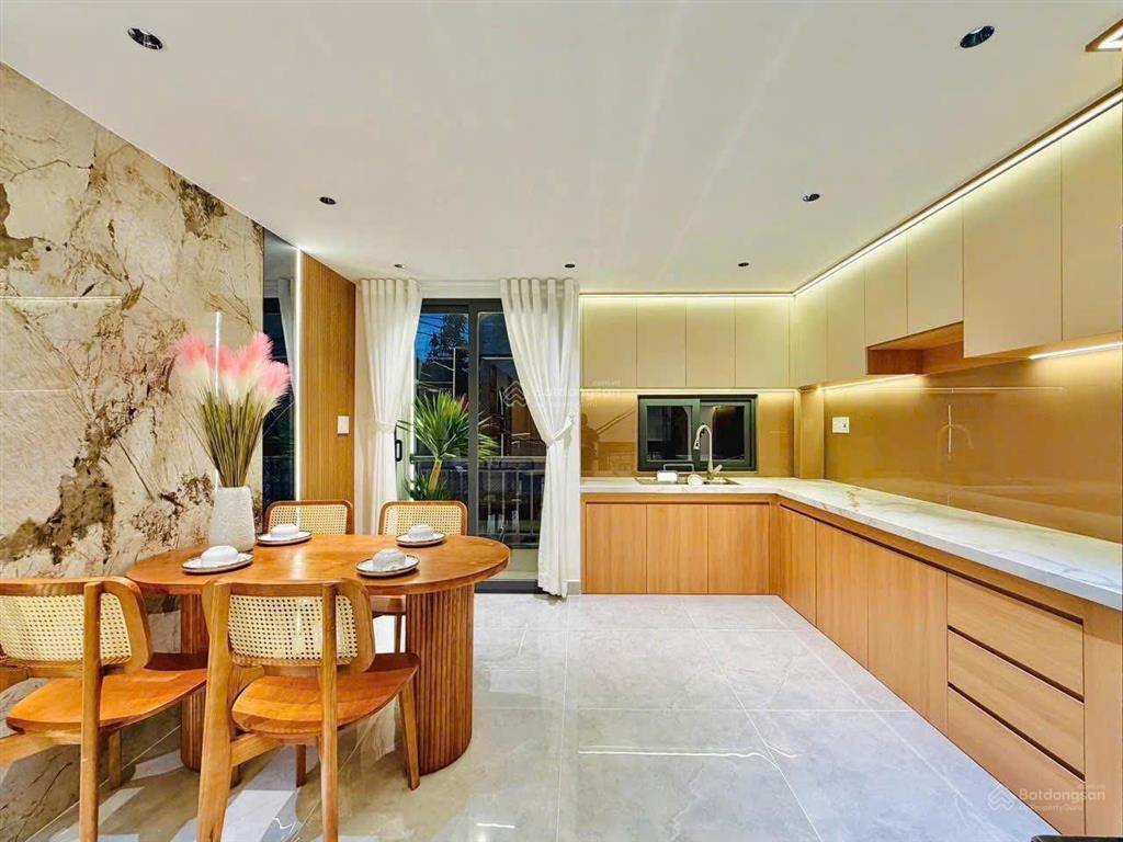 Nhà giá ngộp cần bán gấp hưng phú, p1, quận 8. dt 57.5m2, 3pn 4wc, sổ hồng riêng
