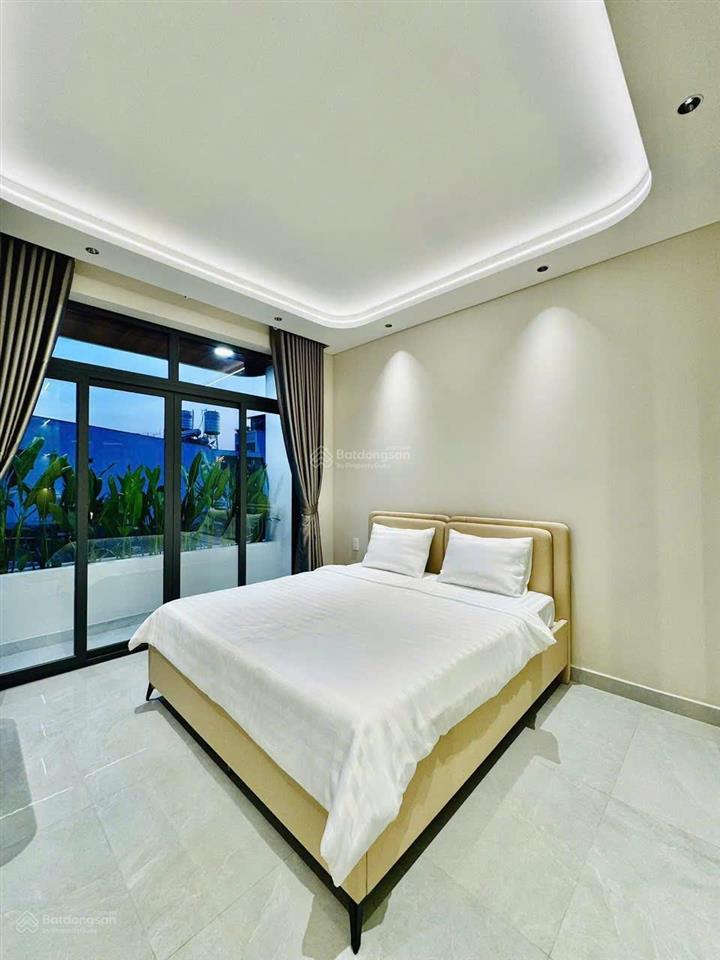 Bán gấp nhà q10 trần thiện chánh. giá 3,1 tỷ. dt 69m2. 3 tầng. 3pn 3wc. sổ hồng riêng