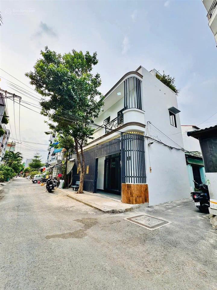 Nhà giá siêu ngộp bùi thị xuân, p.15 tân bình, giá 3,3 tỷ. 2 tầng. 3pn 3wc., sổ hồng riêng