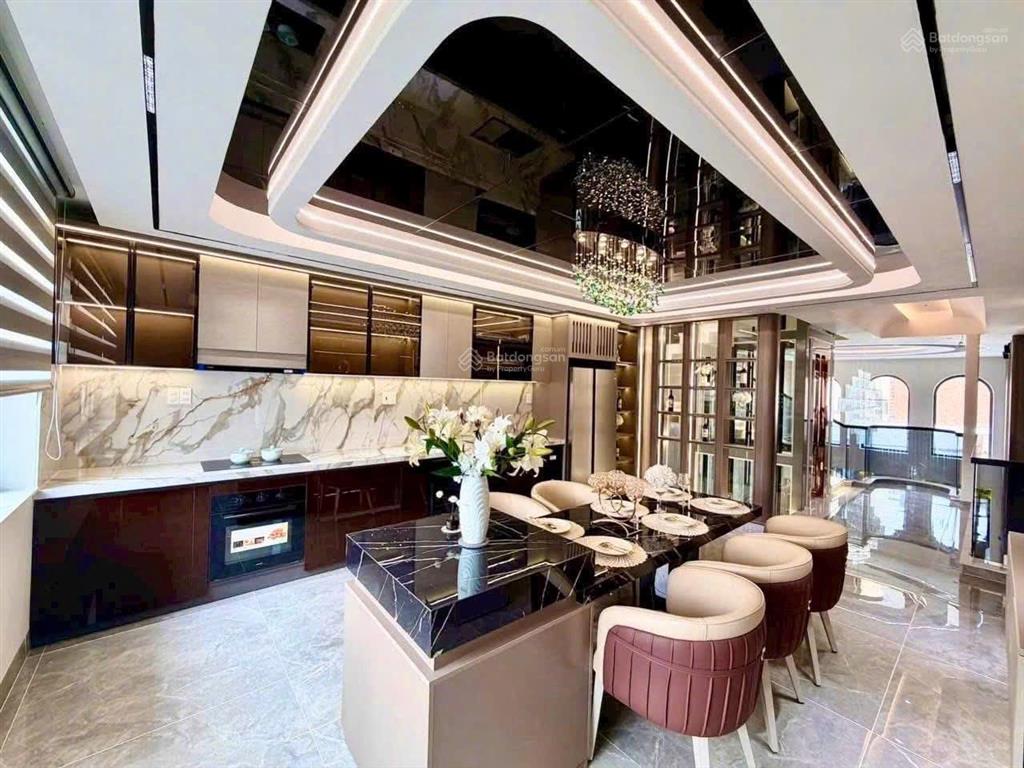 Nhà giá siêu ngộp bùi thị xuân, p.15 tân bình, giá 3,3 tỷ. 2 tầng. 3pn 3wc., sổ hồng riêng