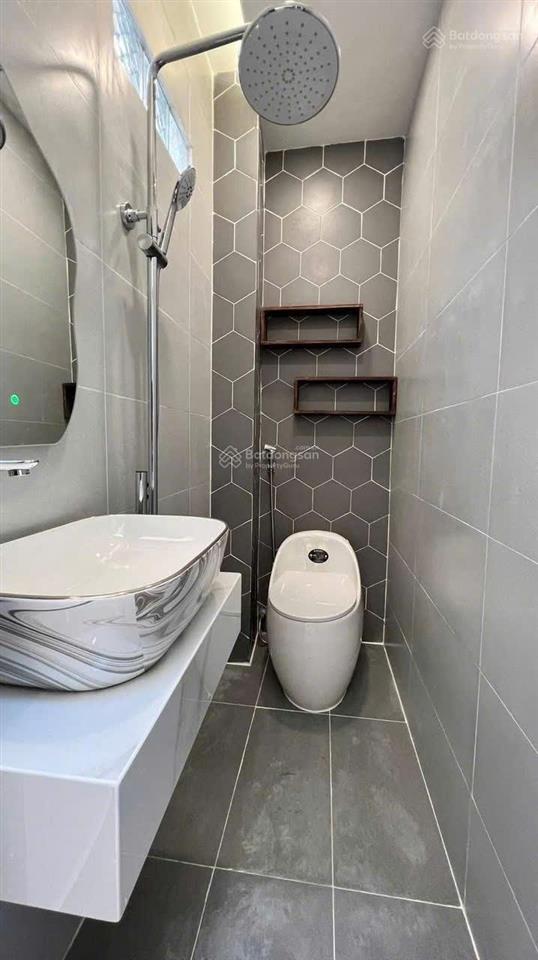 Giá siêu ngộp nhà trần xuân soạn, tân thuận tây, q7. dt 65.1m2. 2pn 2wc, sổ hồng riêng