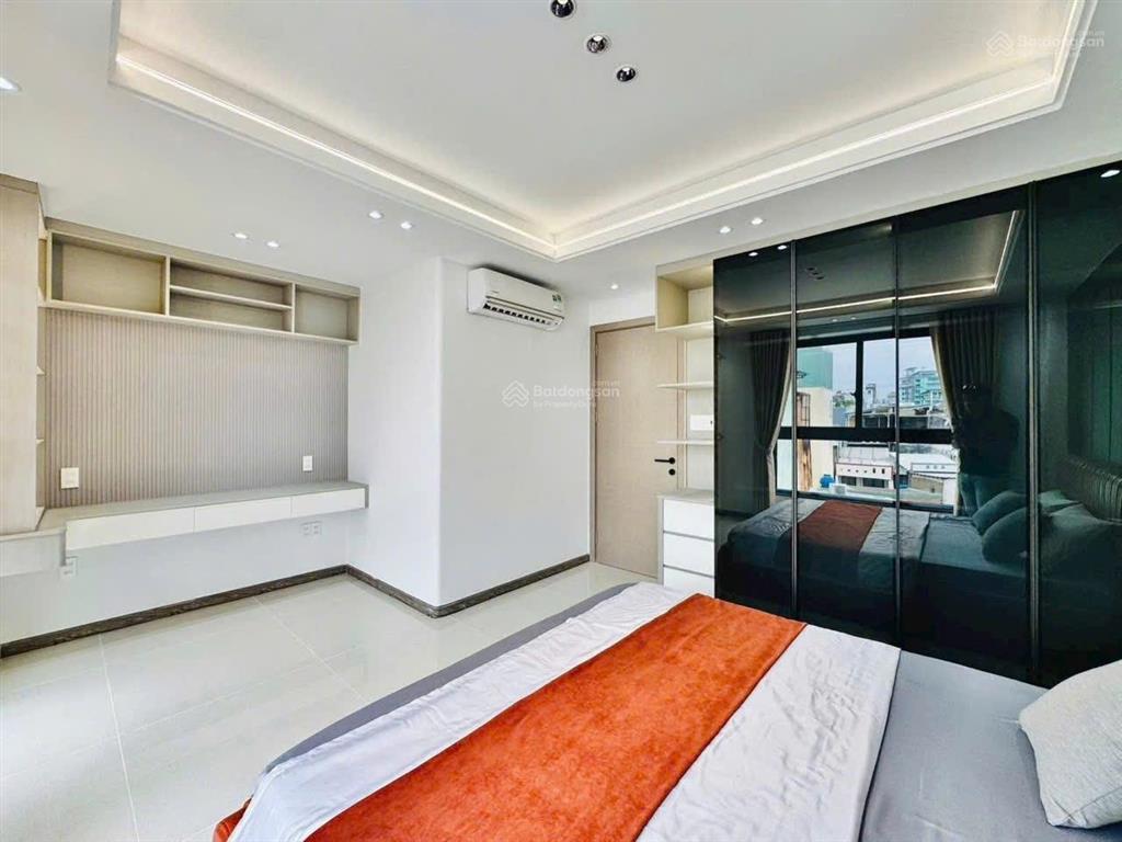 Nhà giá ngộp tại lê văn lương, nhà bè. giá 4,25 tỷ. dt 67.5m2. 4 tầng, 3pn 4wc. sổ hồng riêng