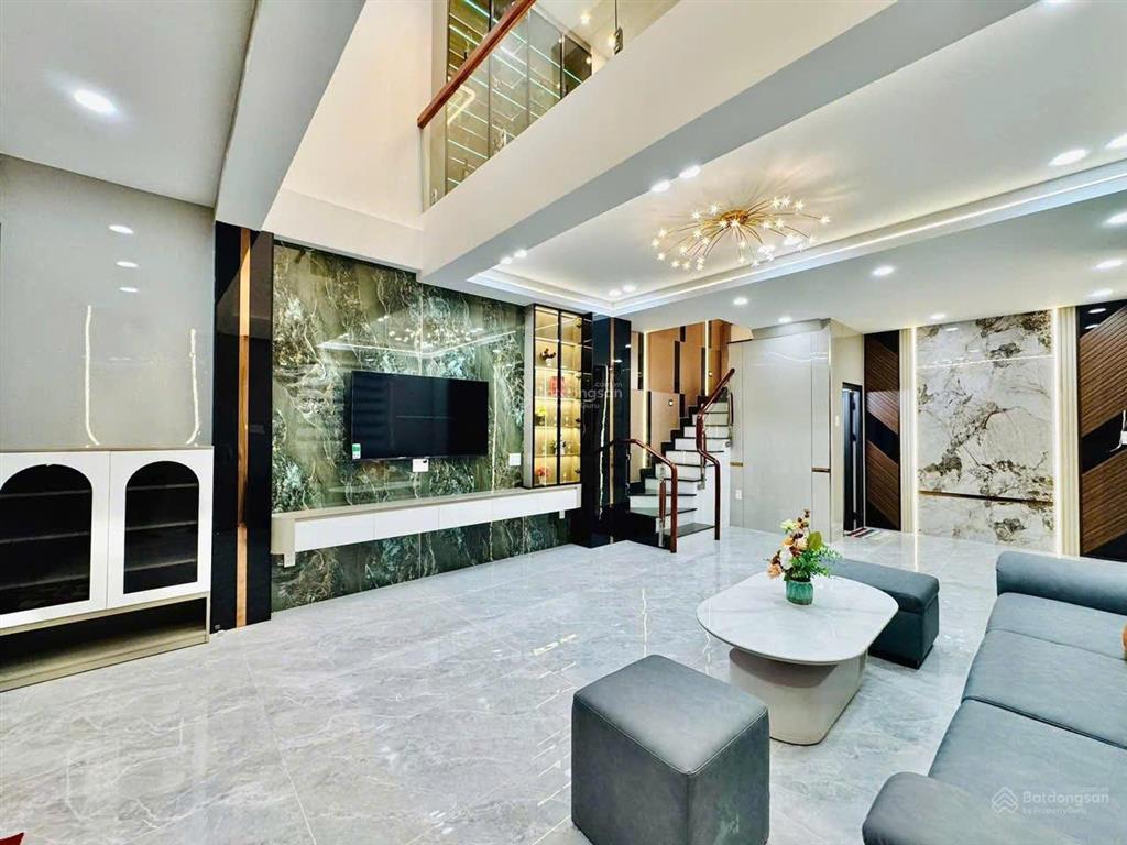 Chú 2 cần bán gấp nhà hẻm duy tân, p.15 phú nhuận. giá 3,26 tỷ. dt80m2. 4tầng. sổ riêng chính chủ