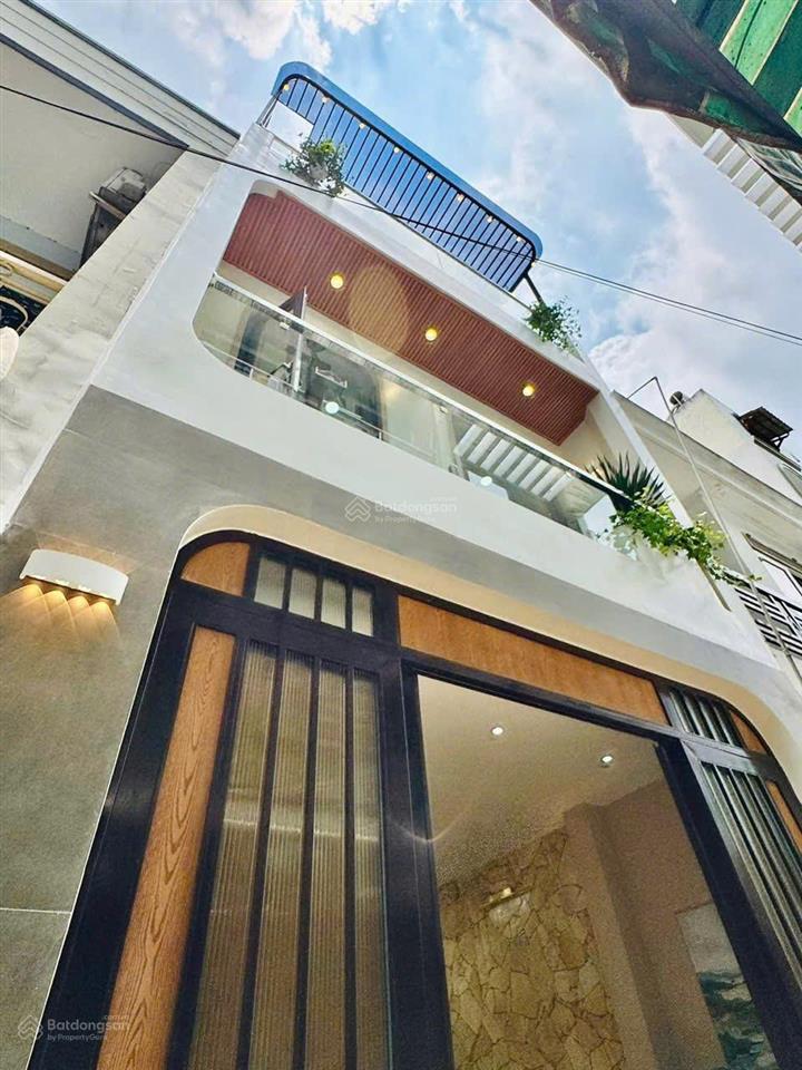Nhà giá rẻ tại lê thúc hoạch, phú thọ hòa, tân phú. giá 3,25 tỷ. 4pn 4wc. 3 tầng. sổ hồng riêng