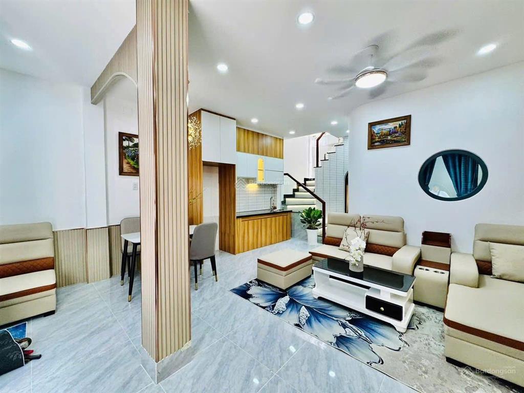 Nhà giá ngộp tại đường gò dưa, tam bình, thủ đức. giá 2,35 tỷ. 3pn 3wc. 2 tầng. sổ hồng riêng.