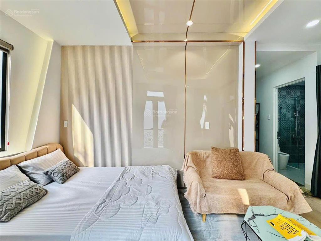 Nhà giá siêu ngộp tại trần khắc chân, p. tân định q.1. giá 4,4 tỷ. 5 tầng, 4pn 5wc. sổ hồng riêng