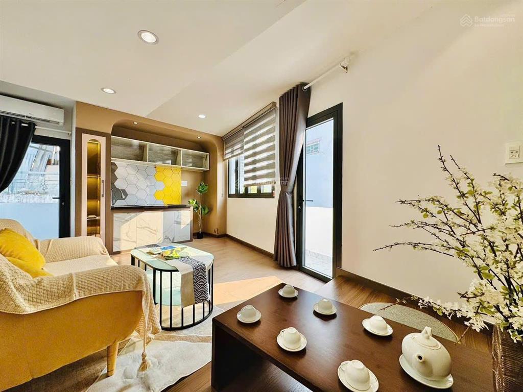 Nhà giá siêu ngộp tại trần khắc chân, p. tân định q.1. giá 4,4 tỷ. 5 tầng, 4pn 5wc. sổ hồng riêng