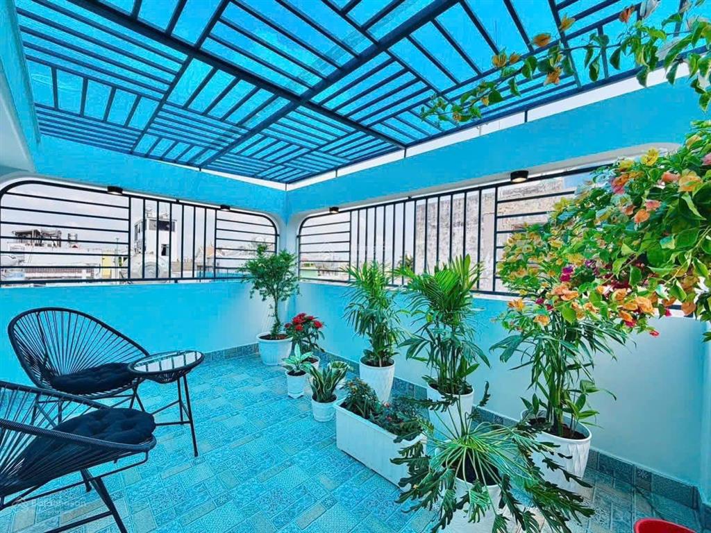 Bán gấp nhà nguyễn gia thiều, p.6 q.3. giá 3,4 tỷ. dt 63m2. 4pn 4wc, 4 tầng. sổ hồng riêng