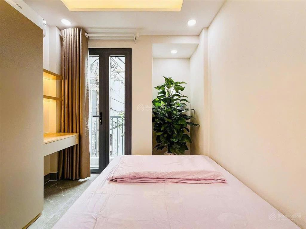 Chính chủ ký gửi bán gấp nhà vũ huy tấn p.1 bình thạnh. giá 3,5 tỷ. dt 75m2. 3tầng. sổ hồng riêng