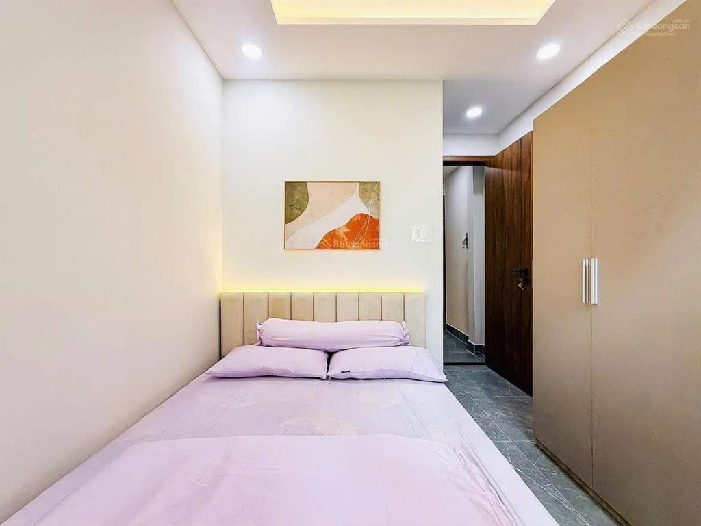 Chính chủ ký gửi bán gấp nhà vũ huy tấn p.1 bình thạnh. giá 3,5 tỷ. dt 75m2. 3tầng. sổ hồng riêng