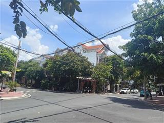 20x9m cn 183m, lô góc 2 mặt tiền đường kdc cao lỗ phường 4 quận 8