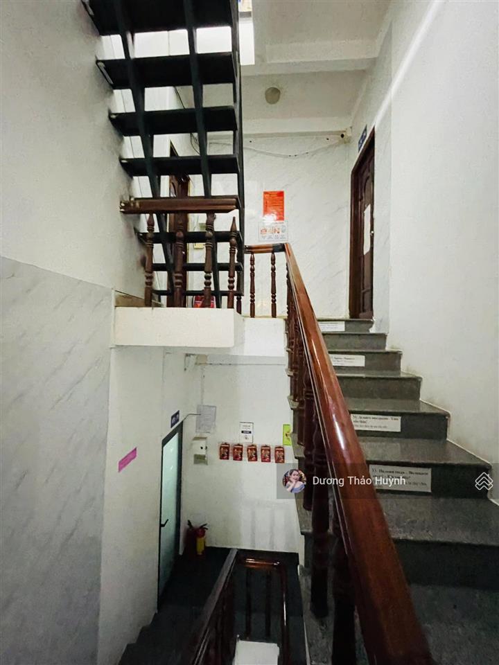 Gấp  mặt tiền ngay chợ linh trung 7pn lớn dòng tiền 35 triệu/tháng  kết cấu 1 trệt 3 lầu ngang 5