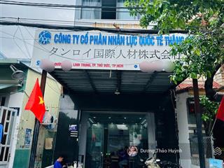 Gấp  mặt tiền ngay chợ linh trung 7pn lớn dòng tiền 35 triệu/tháng  kết cấu 1 trệt 3 lầu ngang 5
