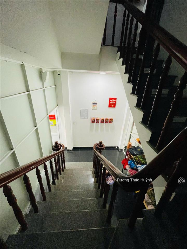 Gấp  mặt tiền ngay chợ linh trung 7pn lớn dòng tiền 35 triệu/tháng  kết cấu 1 trệt 3 lầu ngang 5