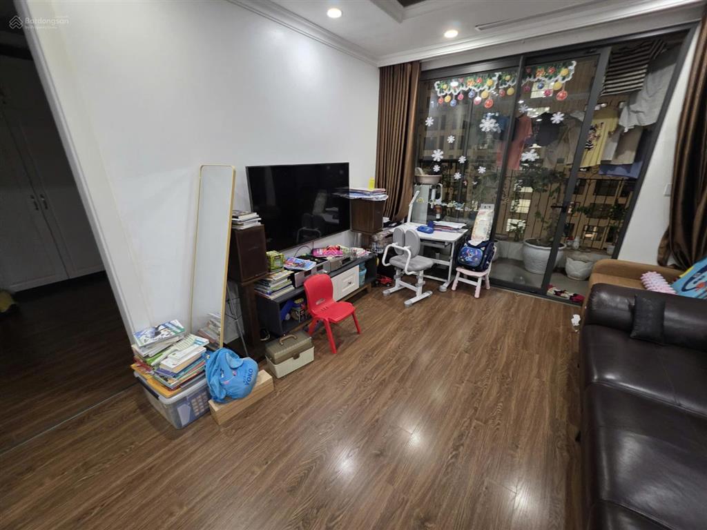 Cho thuê chung cư 3 ngủ full nội thất, ở g1 sunshine garden dương văn bé
