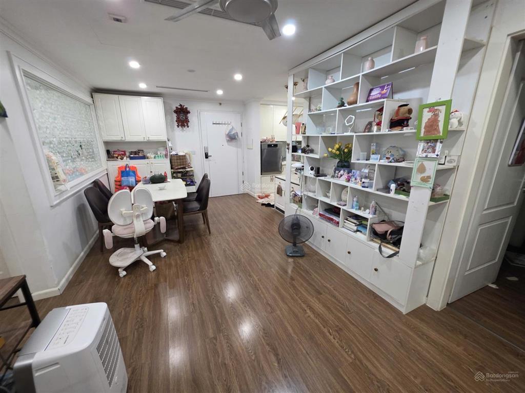 Cho thuê chung cư 3 ngủ full nội thất, ở g1 sunshine garden dương văn bé