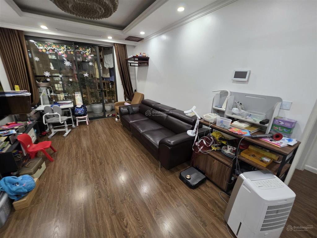 Cho thuê chung cư 3 ngủ full nội thất, ở g1 sunshine garden dương văn bé