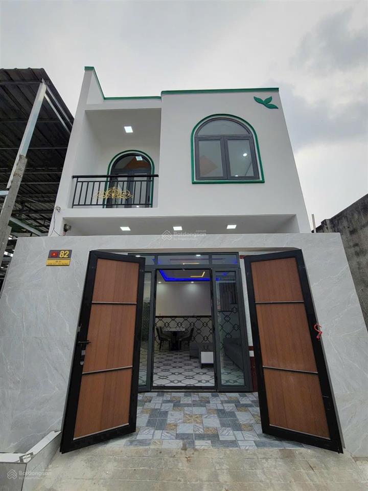 Bán nhà ngay chợ mỹ hạnh nam đường gò hưu
