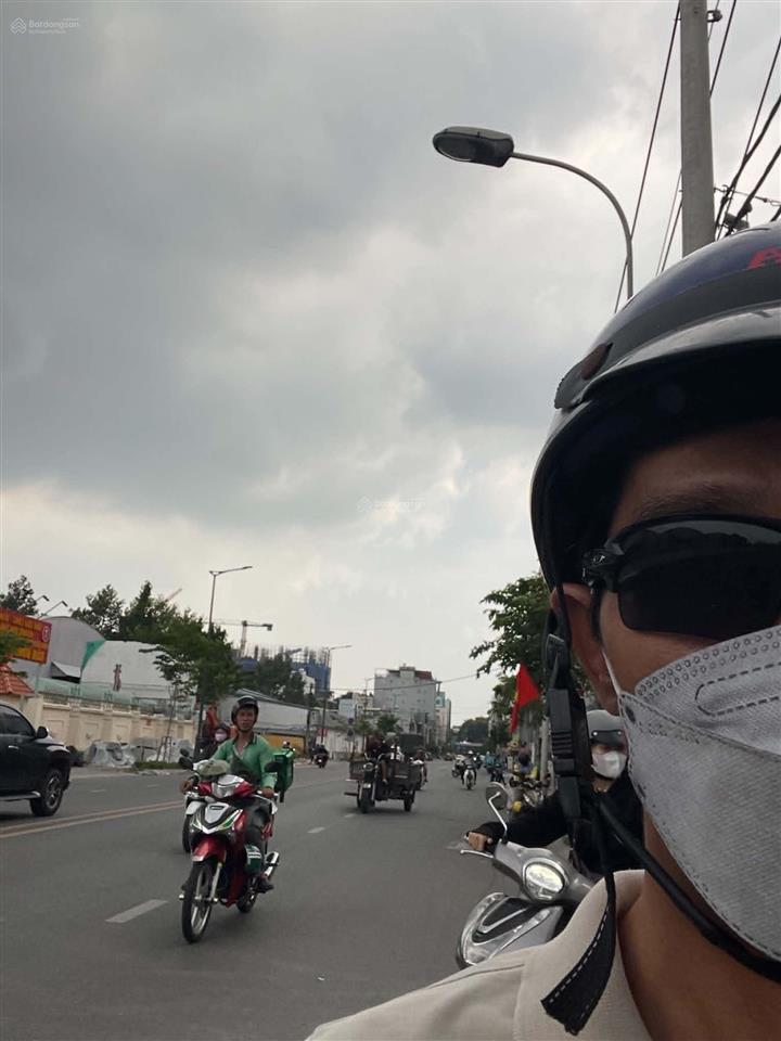 Bán nhà 72m2, 2 lầu, hẻm ba gác hoàng hoa thám, tân bình. giá tốt