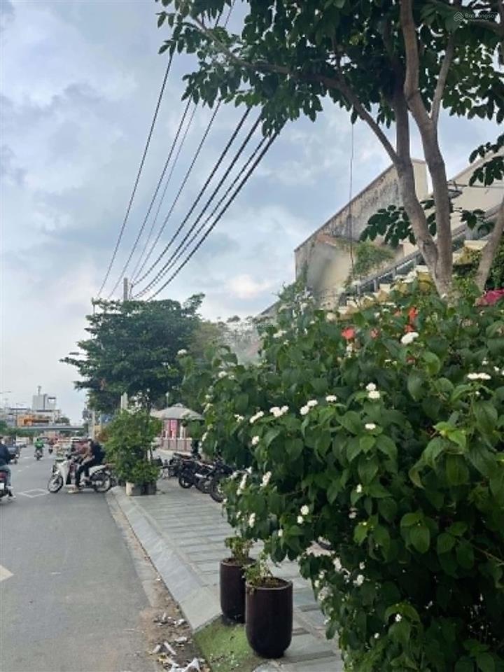 Bán nhà 72m2, 2 lầu, hẻm ba gác hoàng hoa thám, tân bình. giá tốt