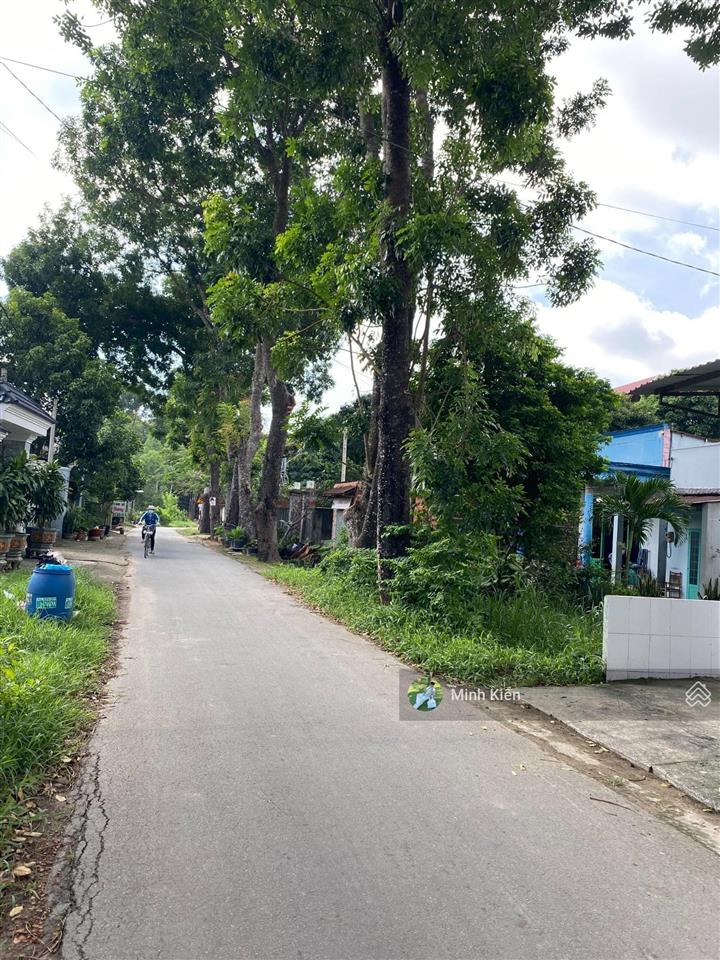 Chủ nhờ bán lô đất cực kì đẹp (5x23) đ võ thị du giá 1 tỷ 150 triệu , sổ hồng riêng .