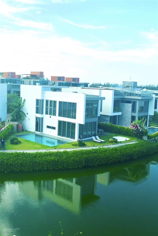 Rẻ nhất thị trường  chính chủ bán biệt thự 440m2 view sông regal để ở cho thuê 100 triệu/tháng