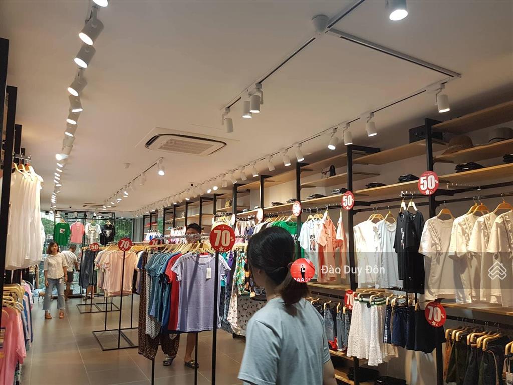 Cho thuê nhà mặt phố vũ phạm hàm dt 90m2x5t mặt tiền 5m giá thuê 75tr/tháng thông sàn, thang máy