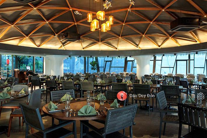 Siêu phẩm cho thuê biệt thự lô góc dịch vọng hậu dt 250m2 x 4t mt 20m, kd mọi mô hình, vị trí đẹp