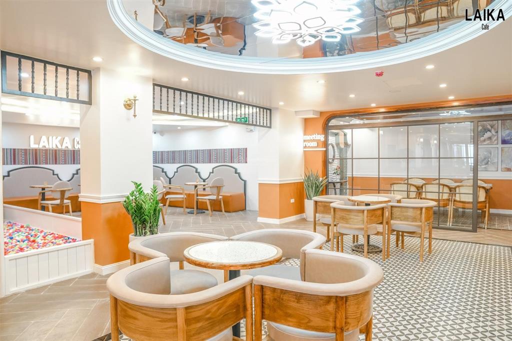 Cho thuê nhà mặt phố lý thường kiệt dt 200m2 thông sàn, mt 25m nhận diện tốt, vị trí đắc địa!!!